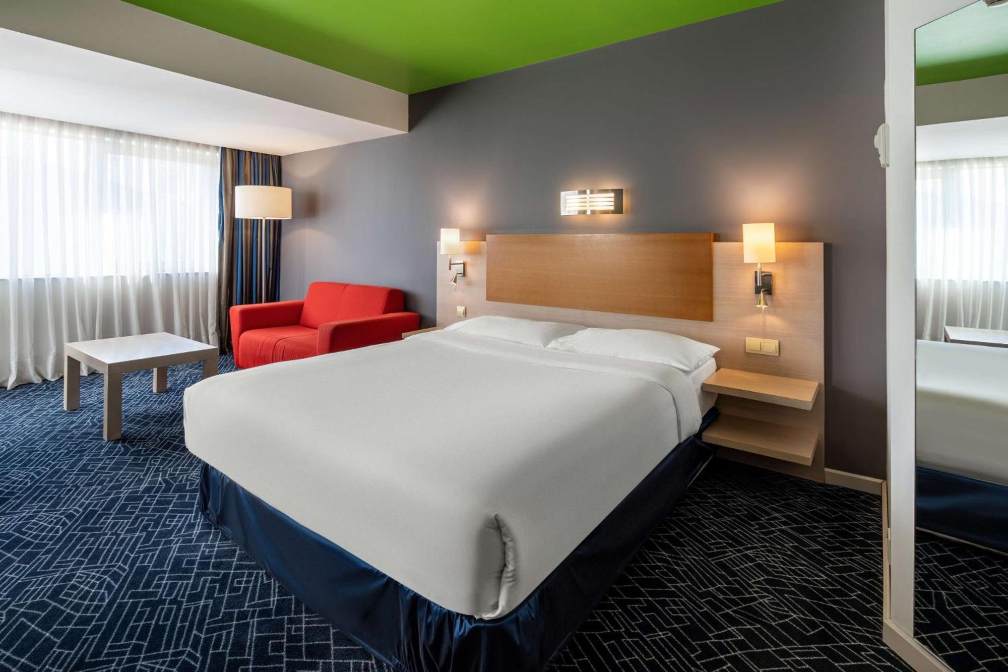 Junior Suite,1278010738:JPEG